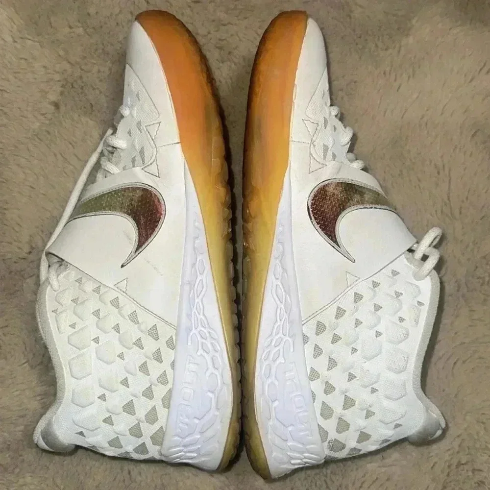 BNWOB Mens Nike Force Zoom Trout 6 Turf Shoes Size White AT3463-103 AS-IS